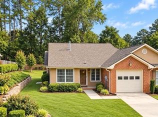 7109 Woodridge Ln, Union City, GA 30291