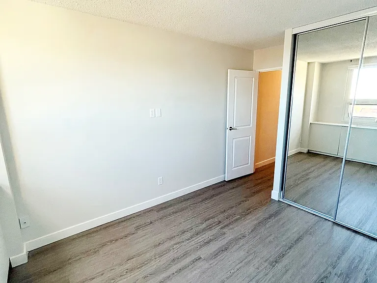 1800 4th St SW — Photo 34