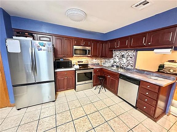 4th image of 3204 Rachel Dr