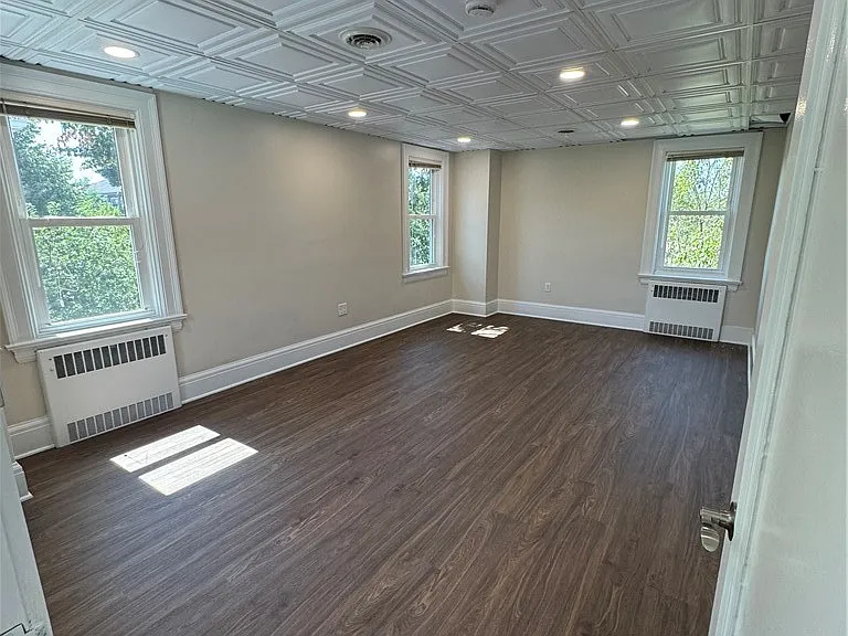 77 W Humboldt Pkwy #B — Photo 11