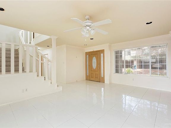 5th image of 3300 S 2nd St #103