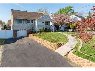 71 Atlantic St, Metuchen, NJ 08840