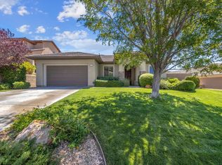 53 Stonemark Dr, Henderson, NV 89052