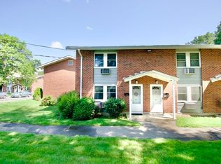 81 Manor Ct #81, Springfield, MA 01118