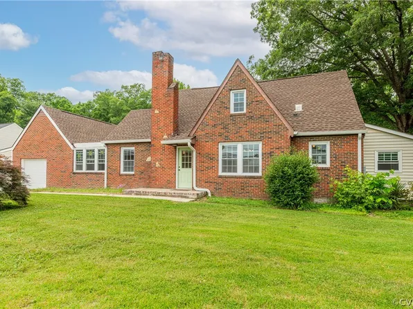 1912 Walnut Dr, Chester, VA 23836