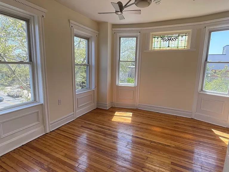 3444 Kennedy Blvd #3R — Photo 5