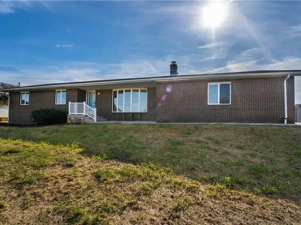 311 Shady Ln, Masontown, PA 15461