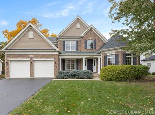 332 Western Dr, North Aurora, IL 60542