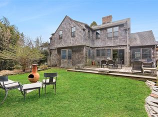 25 Gardiner Dr, Amagansett, NY 11930