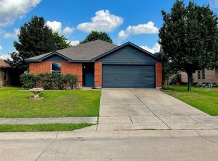 1812 Ridgecrest Dr, Terrell, TX 75160