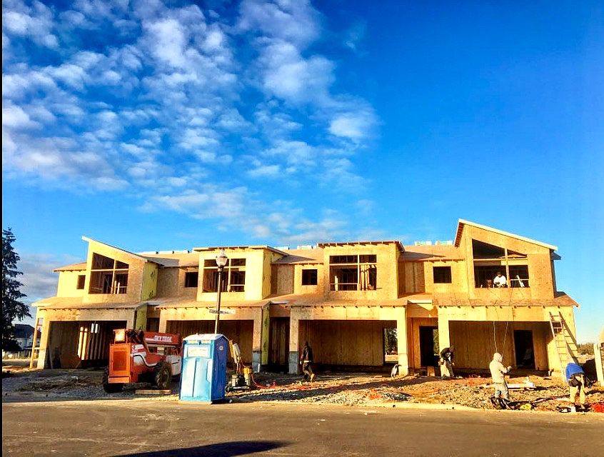 2nd image of 11432 NE 122nd Pl
