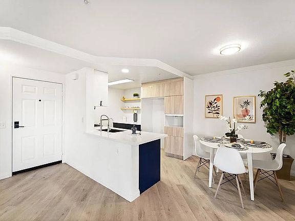 4th image of 11265 Affinity Ct Unit 101