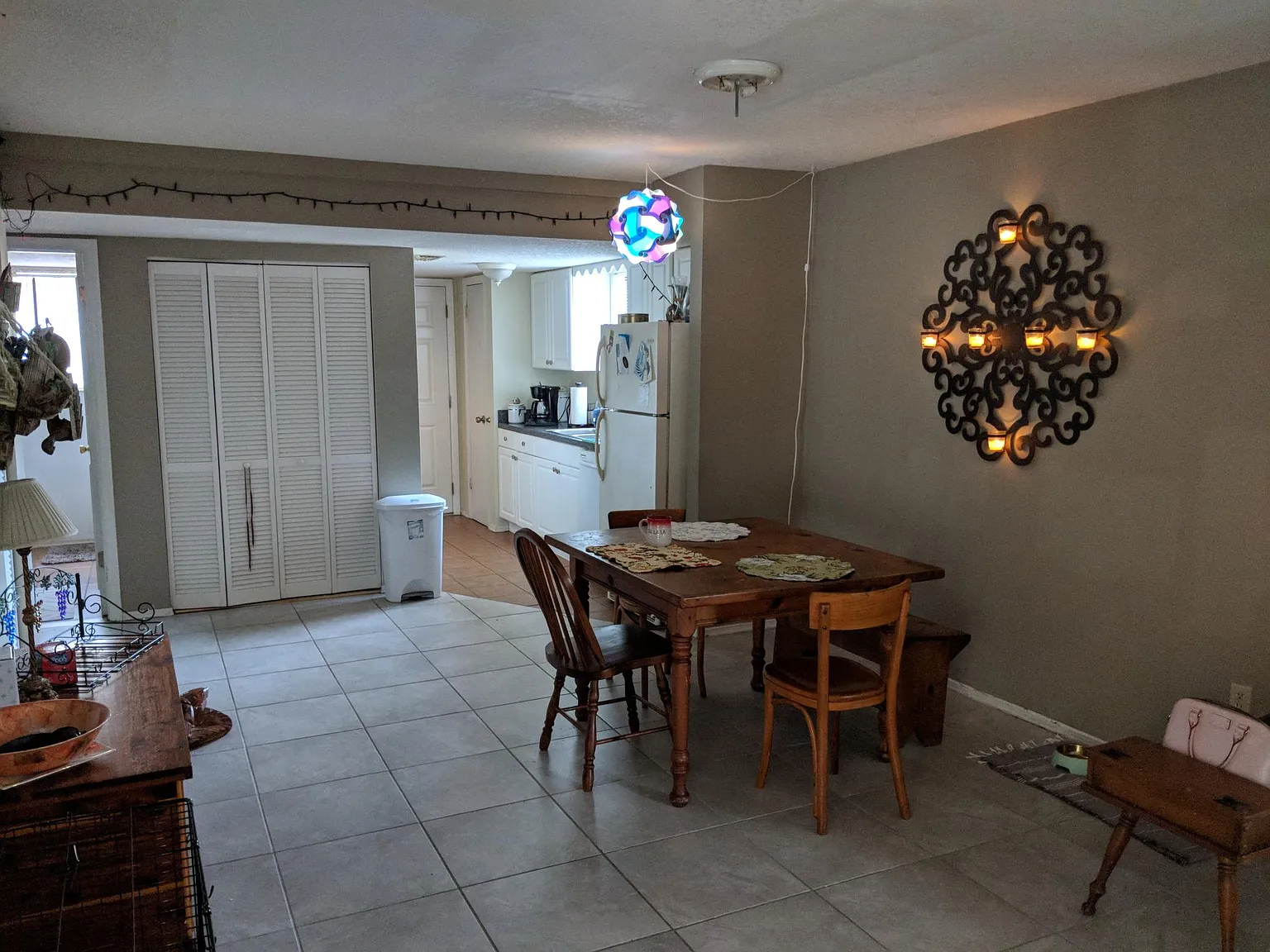 3 bed, 1200 sqft, $2,400 — Photo 2
