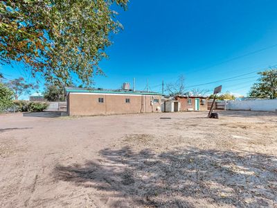 3012 Dover Rd SW, Albuquerque, NM, 87105