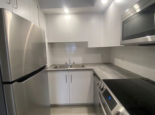 7 Rufus Ave #11, Halifax, NS B3N2L4