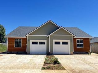 1006 NW Highlands Loop, Willamina, OR 97396