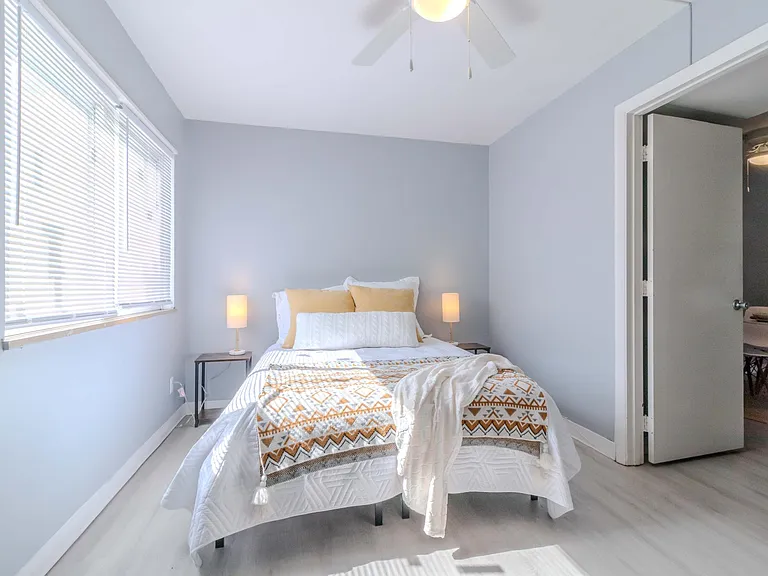1234 W Main St #1 — Photo 14