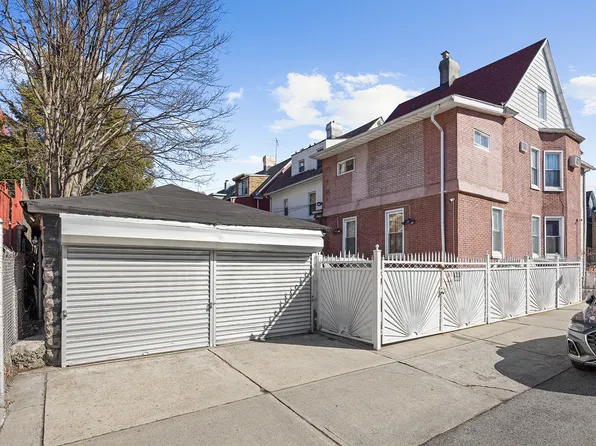 901 Newkirk Avenue image 2 of 2