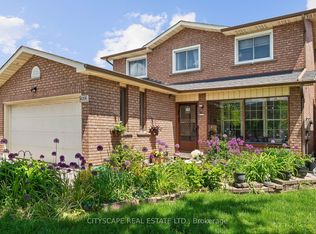 4356 Wakefield Cres, Mississauga, ON L5C4N2