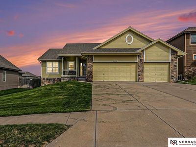 19310 I St, Omaha, NE, 68135