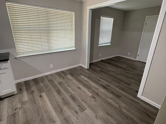 4th image of 11201 Erich Dr