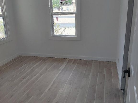 4th image of 514 Big Valley Ln