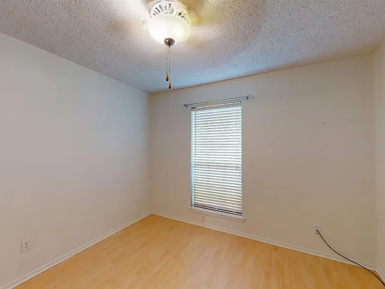 6204 Polly Dr — Photo 21