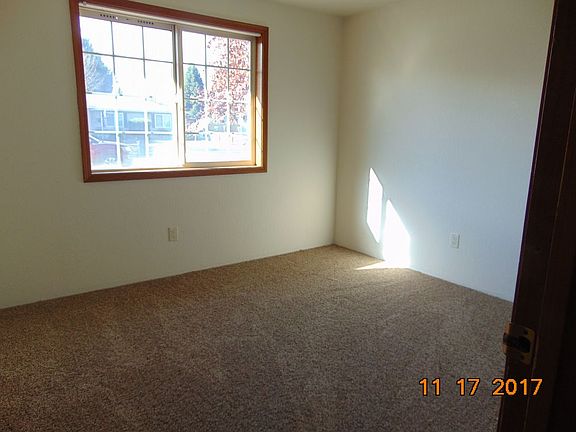 5th image of 1229 Far West Ave