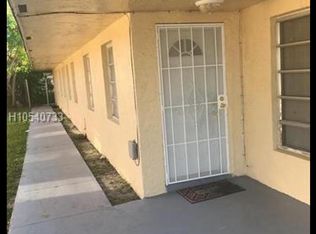 6038 Buchanan St, Hollywood, FL 33024