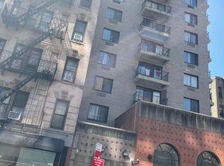 46 Henry St #5C, New York, NY 10002