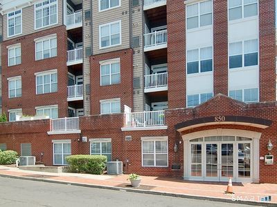 850 East Main Street APT 526, Stamford, CT, 06902
