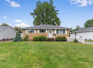 36718 Lakehurst Dr, Eastlake, OH