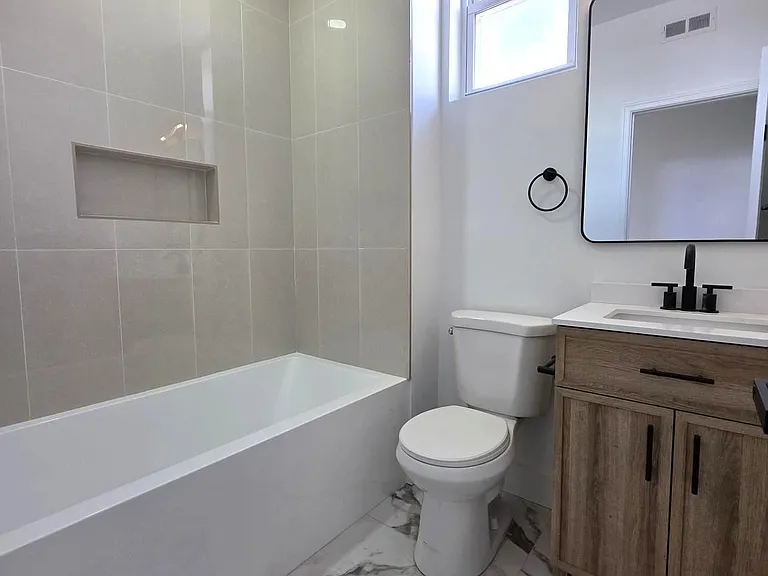 1520 S 22nd St #2 — Photo 8