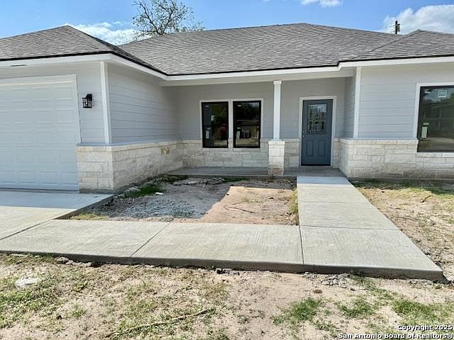 1st image of 1207 E Widhelm