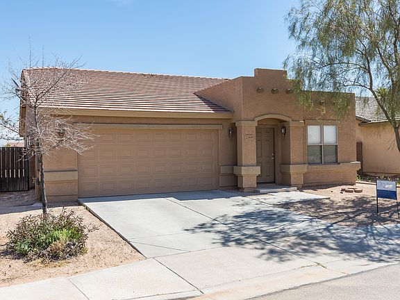 2nd image of 2368 N Oakmont Ln