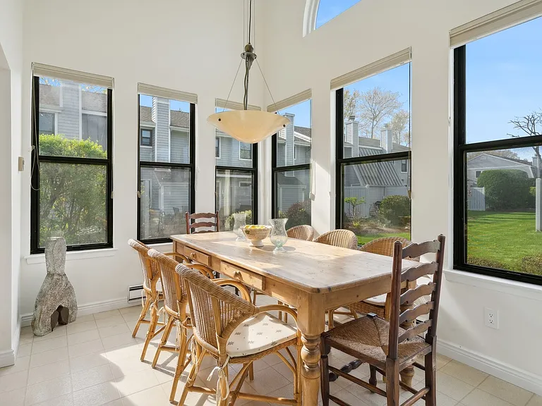50 Hubbard Ln #54 — Photo 4