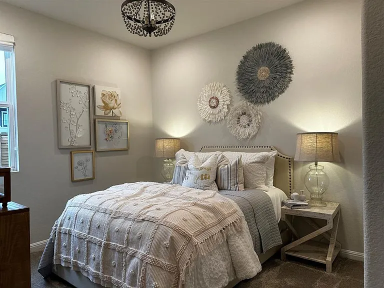 2605 Acoma Ln — Photo 24