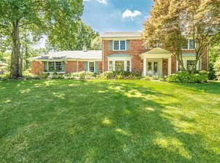 2276 Whitby Rd, Chesterfield, MO 63017