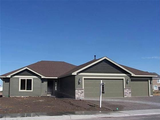 1st image of 5013 Bilbao Dr