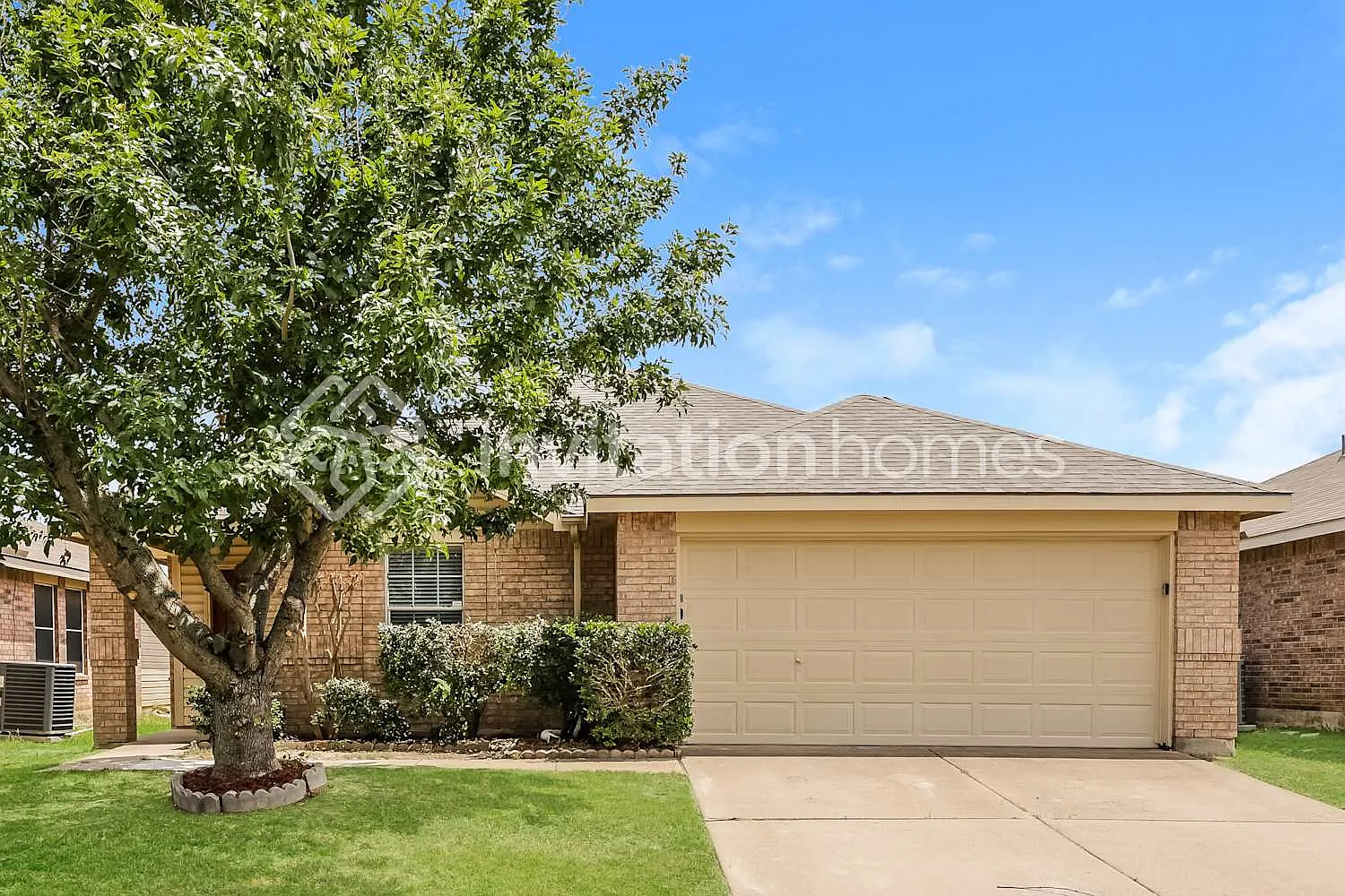 1416 Castle Ridge Rd Fort Worth, TX 76140 — Photo 1