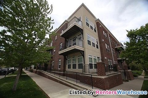 1st image of 605 Snelling Ave S Unit 205
