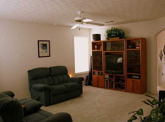 3rd image of 1616 Eagle Dr