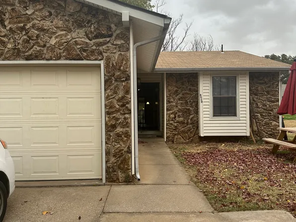 8920 W Nantucket St, Wichita, KS 67212