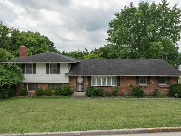 85 Glenn Dr, Lawrenceburg, IN 47025