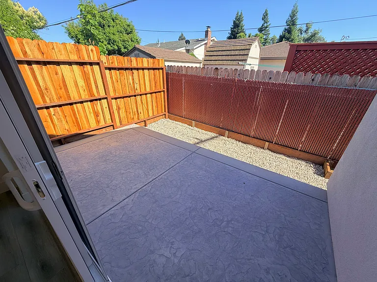 6018 Denver Dr — Photo 9