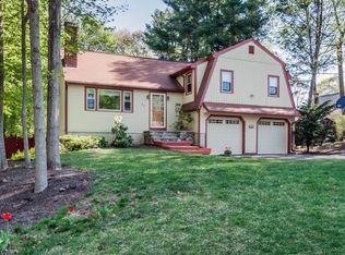 22 Elysian Dr, Andover, MA 01810