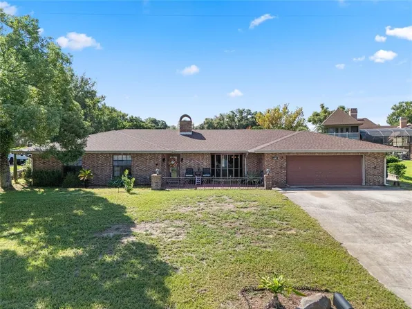 687 W LAKESHORE DRIVE, CLERMONT, FL 34711
