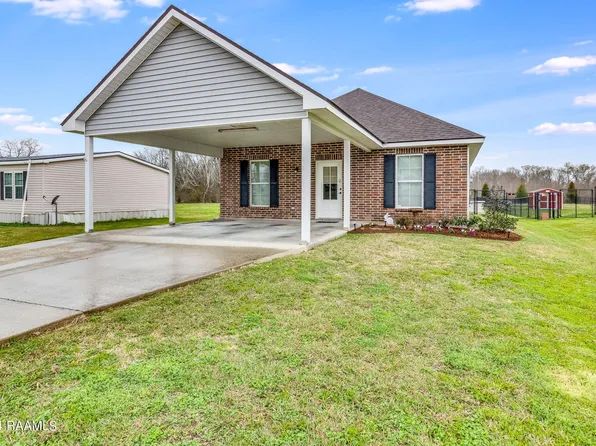 1178 Ches Broussard Rd, Breaux Bridge, LA 70517
