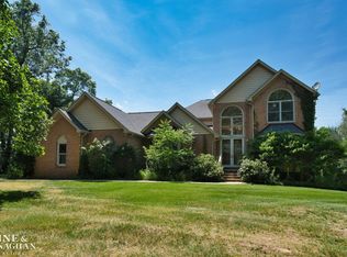 5950 Rosewood Pkwy, White Lake, MI 48383