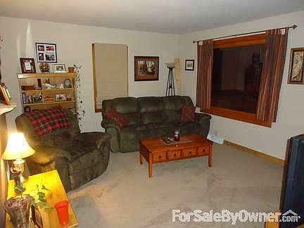 Living Room
						:
						New carpet installed in 2010. Brand new picture window and entry door.